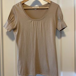 Banana Republic short sleeve camel color top Size M